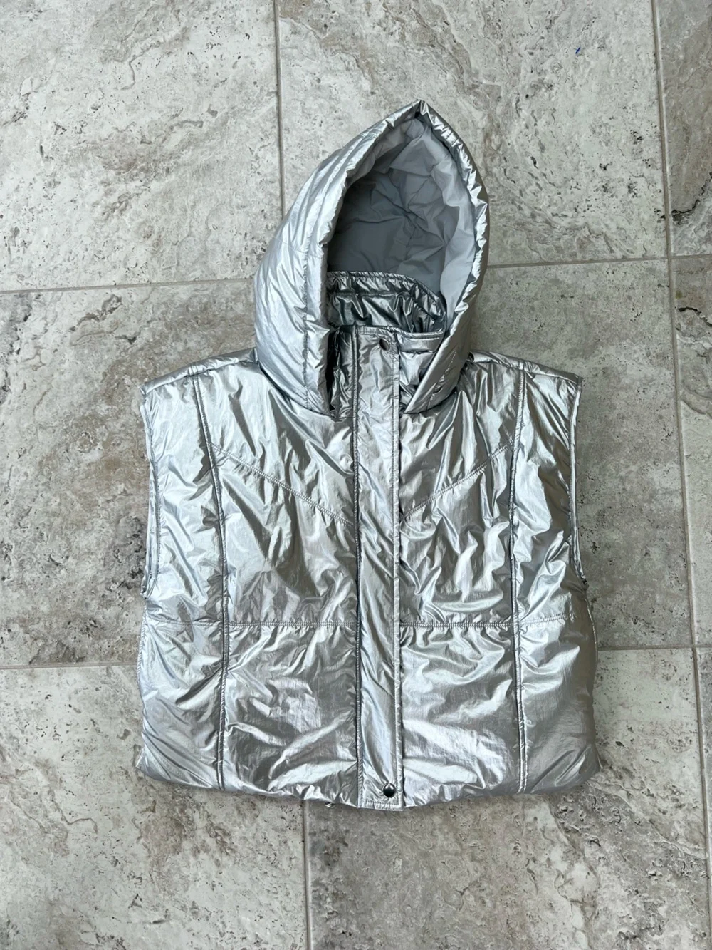 Daily Practice Anthropologie NWT Metallic Silver Hooded Puffer Vest Pockets, S